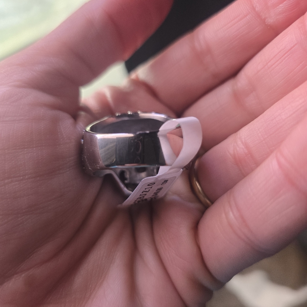 Skull Ring - Picture 6 of 6